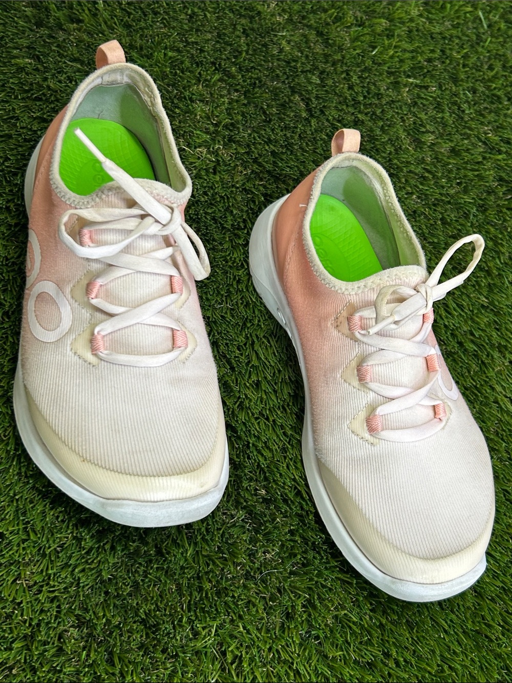 OOFOS Women's Peach and White Slip-On Athletic Sneakers